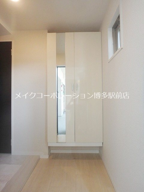 マルエイ桜坂 玄関