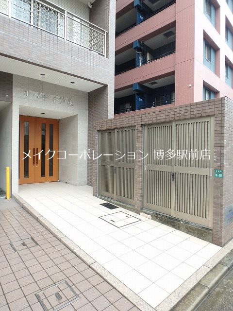 リバティ神屋 外観