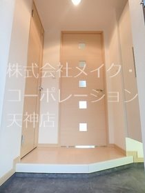 プラトー桜坂 玄関