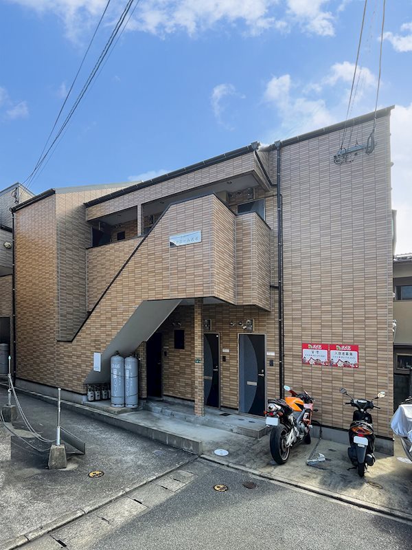 ファミール吉塚 外観