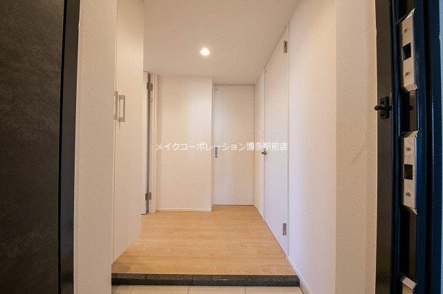 ブラン・スタイル博多 玄関