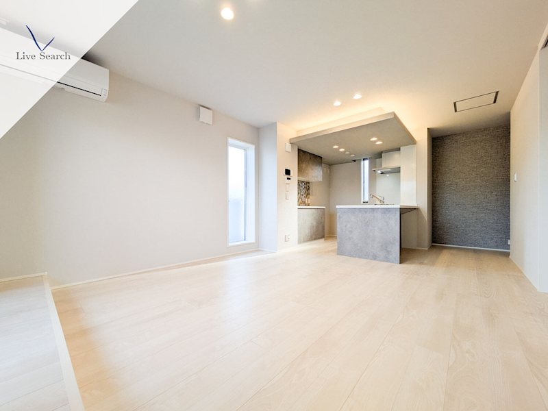 シャーメゾンハマヴィラガーデン警固 リビング