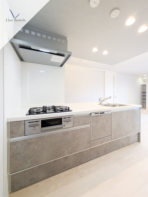 シャーメゾンハマヴィラガーデン警固 キッチン