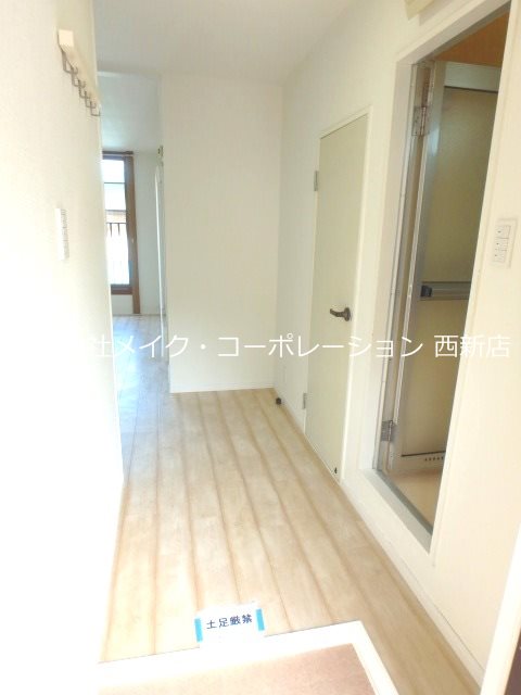 ブランシュ愛宕 玄関