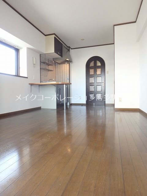 パークコート箱崎ＥＡＳＴ リビング