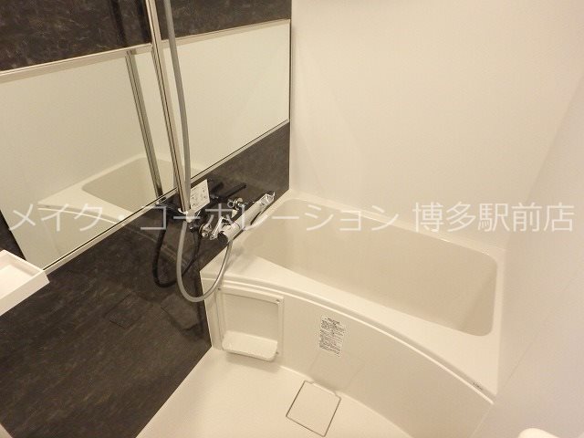 バス ザ・レジデンス博多 風呂画像