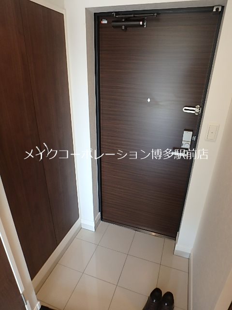 エンクレスト博多Ｒｅｙ 玄関