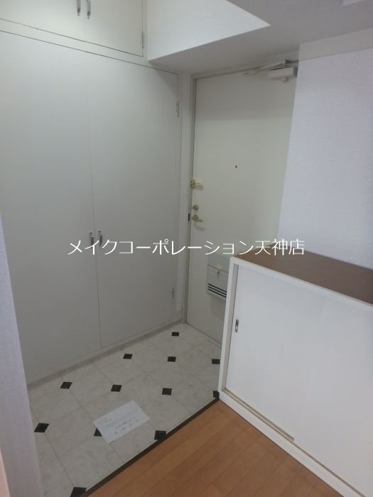 大産桜坂マンション  玄関