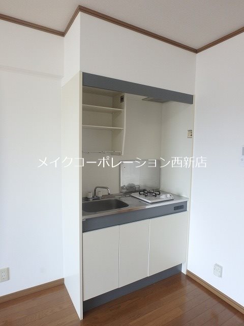 ラフィーネ友泉 キッチン
