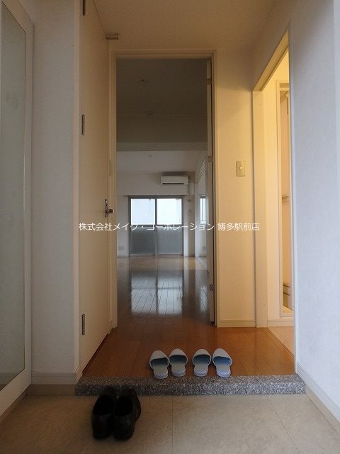 ルッシェ竹下駅前 玄関