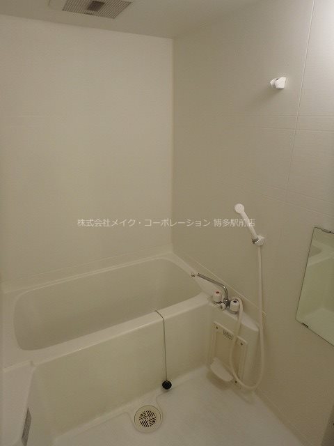 ルッシェ竹下駅前 風呂画像