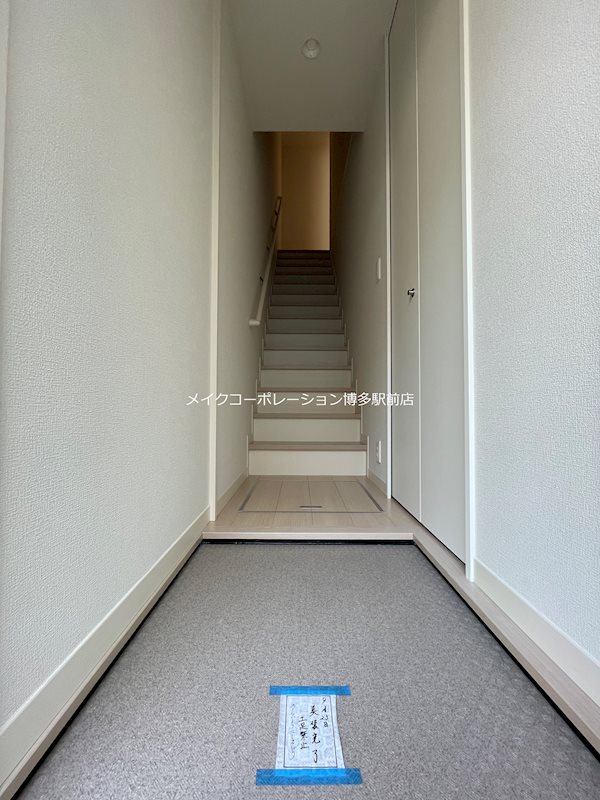 MINOSHIMA BASE-1 玄関