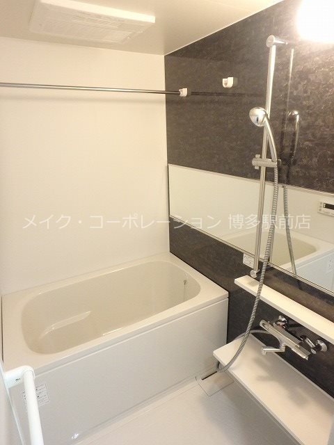 アストラル東比恵 風呂画像