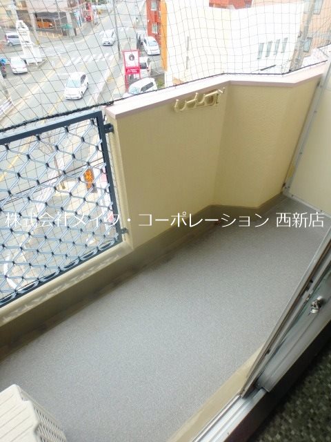 アーシャルハウス片江 ベランダ