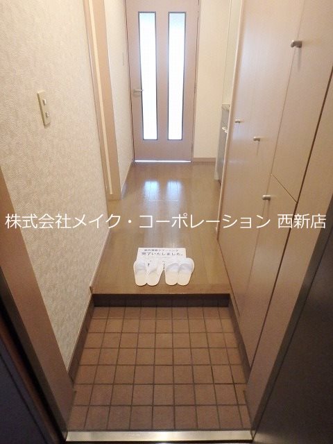 テラ・ロッサ西新～ネット無料～ 玄関