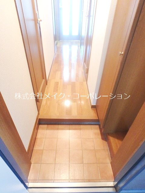 プレジデント姪浜駅前 玄関