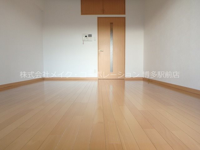 ツインズ博多N館 リビング