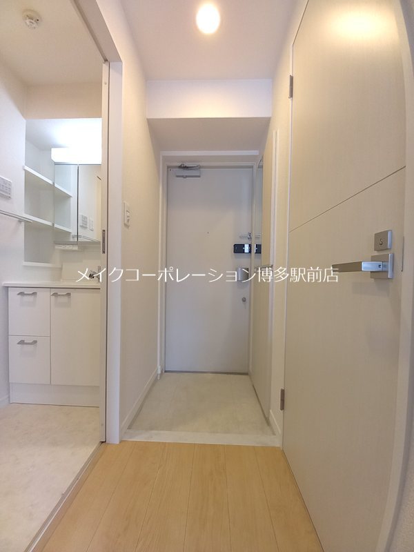 リアンシエルブルー薬院 玄関