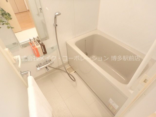 博多プレイス 風呂画像