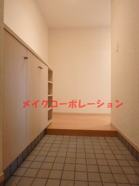 グランパーク天神 玄関