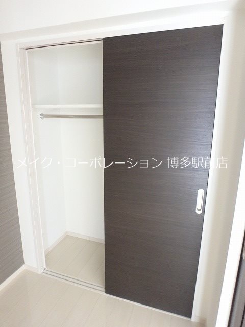 リヴァイン博多駅南 収納