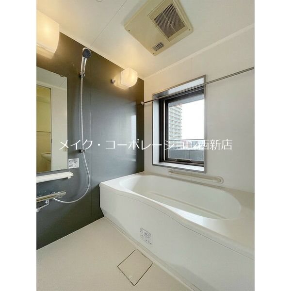 バス ラクレイス西新 風呂画像