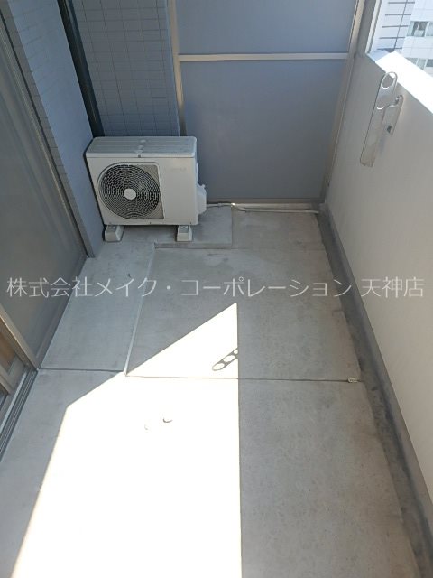 アレクサスラ・ストラーダ ベランダ