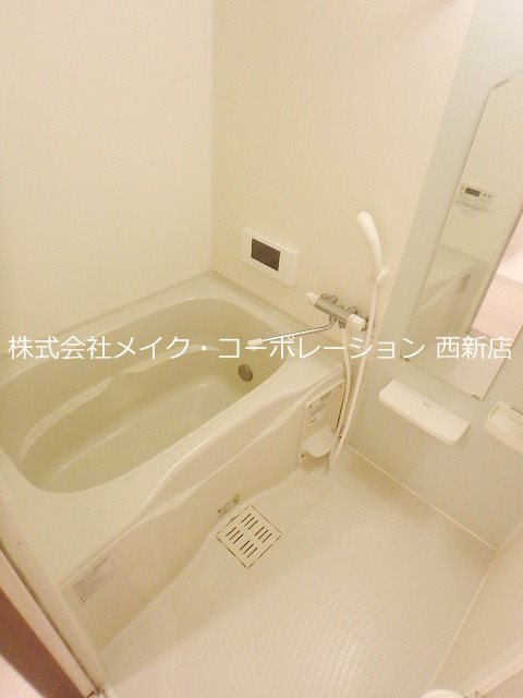 ※退去予定の為別号室の写真を代用 フォーサイト姪浜 風呂画像