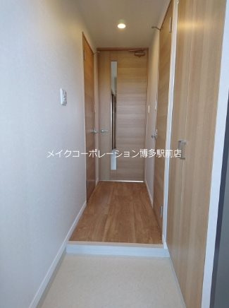 アクタス箱崎ステーションコート 玄関