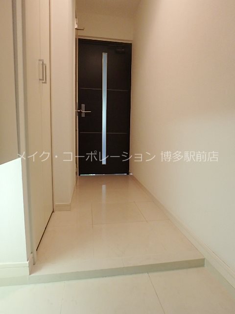アイセレブ天神東 玄関