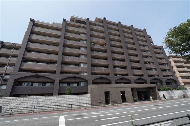 アダージュ原五番館 外観