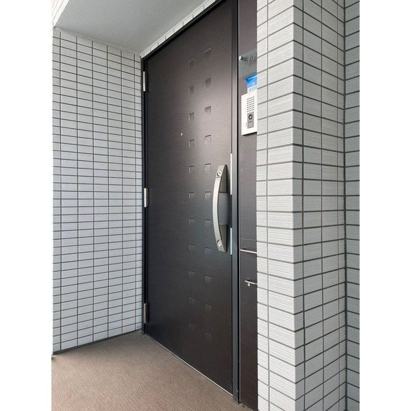 コンフォール　シャトー 玄関