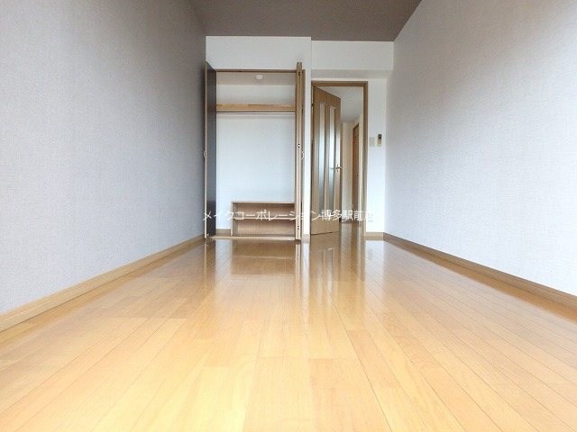 第15川崎ビル  ベッドルーム