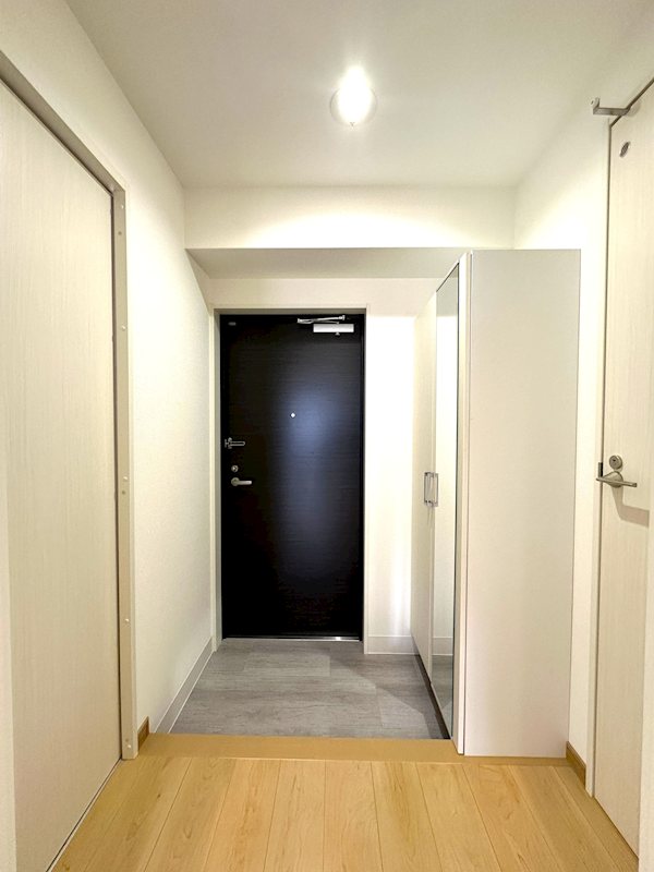 スクエア友泉亭 玄関