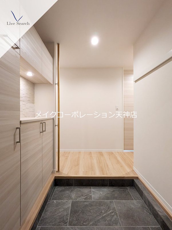 シャーメゾン別府ステラ 玄関