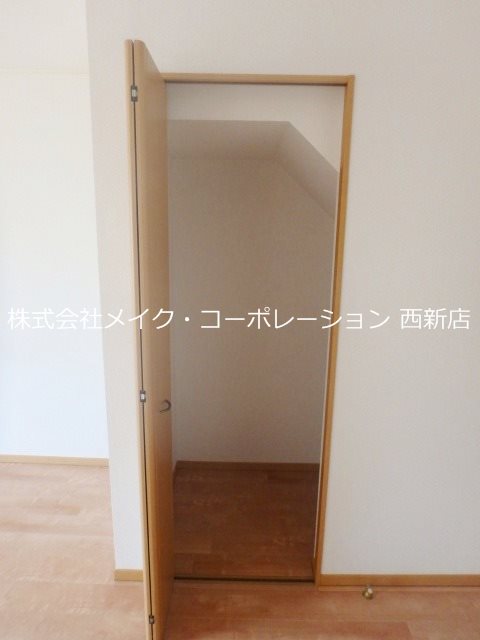 ファインコートD棟【駐車場無料】 その他16