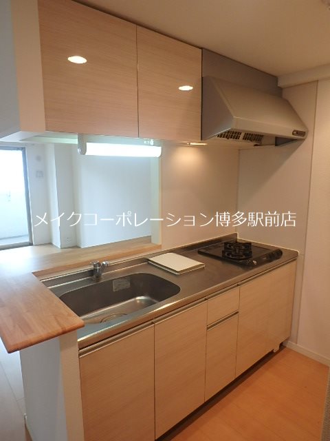 ルッシェ渡辺通  キッチン