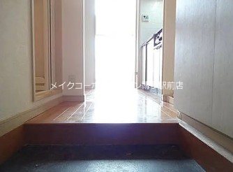 シャロム高宮 玄関
