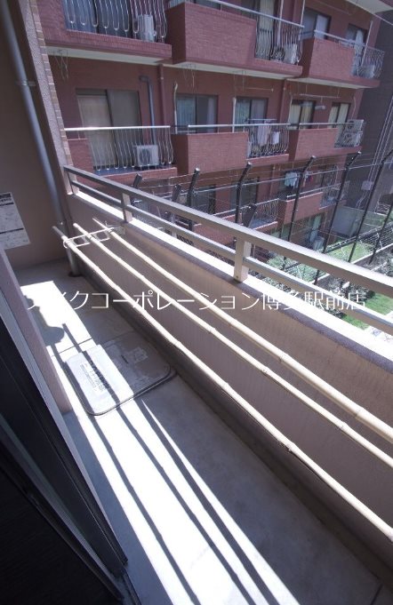 ベリーズ高砂  ベランダ