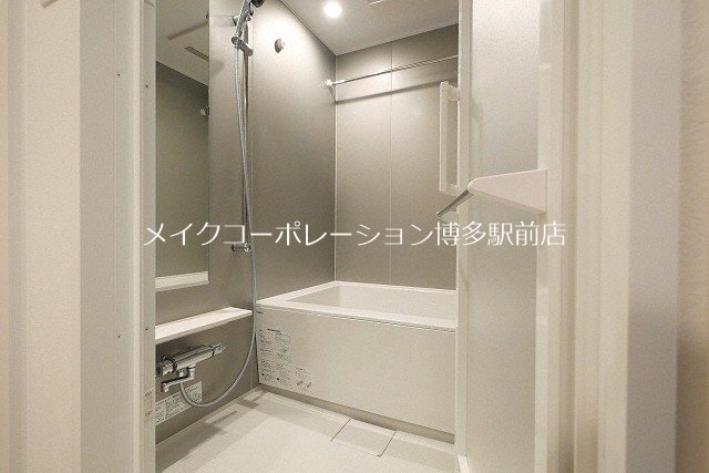 エンクレスト博多駅南GRACE 風呂画像