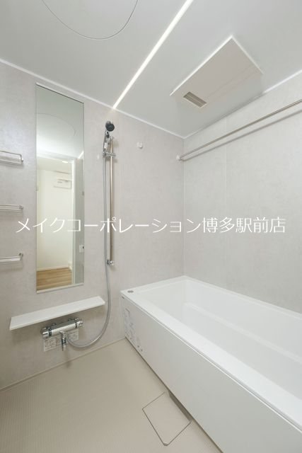 エンクレスト博多駅南GRACE 風呂画像