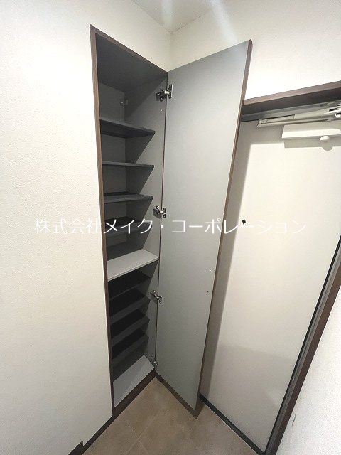 storia姪浜 玄関