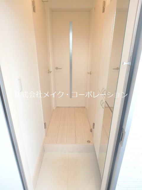 ジュネス下山門～ネット無料～ 玄関