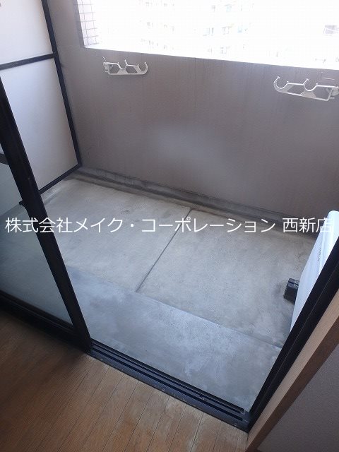 ダイナコートテソロ西新 ベランダ