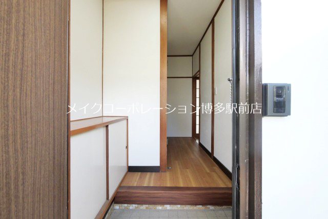 唐人町２丁目貸家 玄関