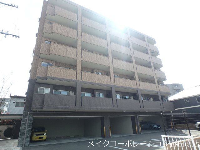サンパーク板付 601号室 外観