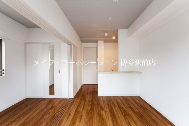 Trail大濠 リビング