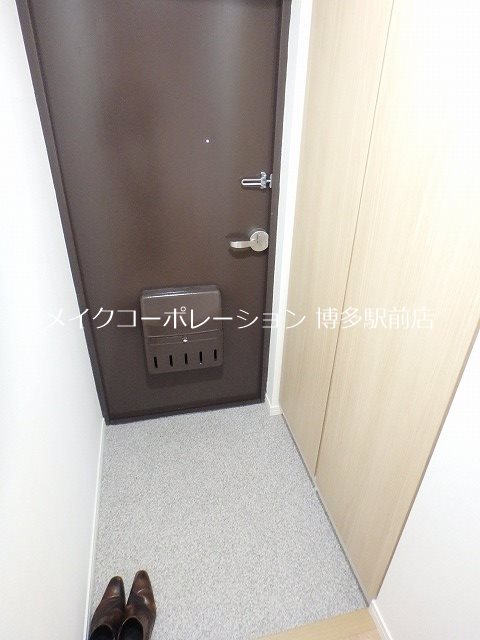 第3よしみビル 玄関