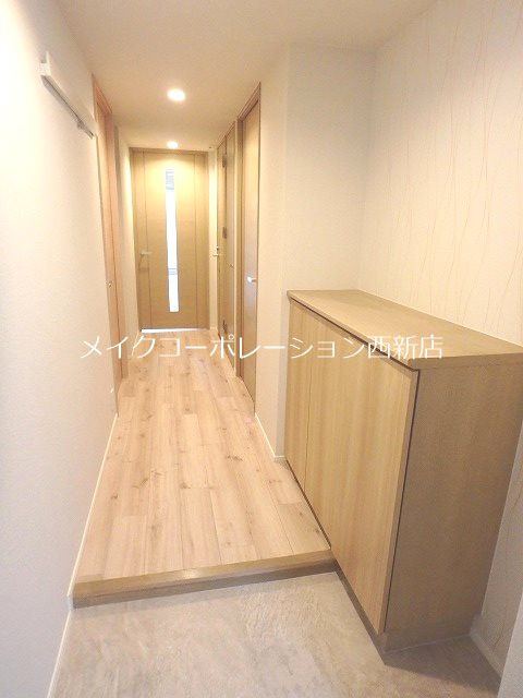 プライムメゾン百道浜 玄関