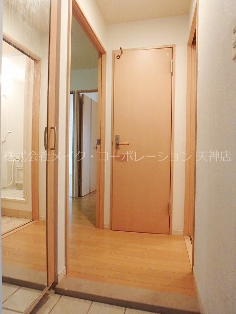 エリーナプラザ六本松 玄関